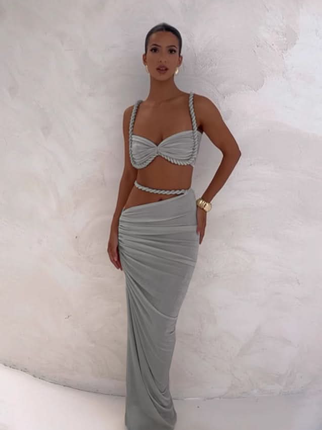Classic Vintage Garment with a Flattering Fit