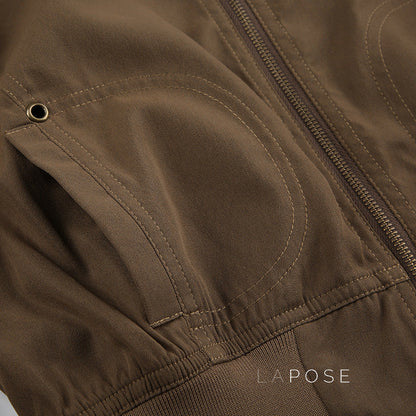 Well Tailored Jacket with a Graceful Silhouette
