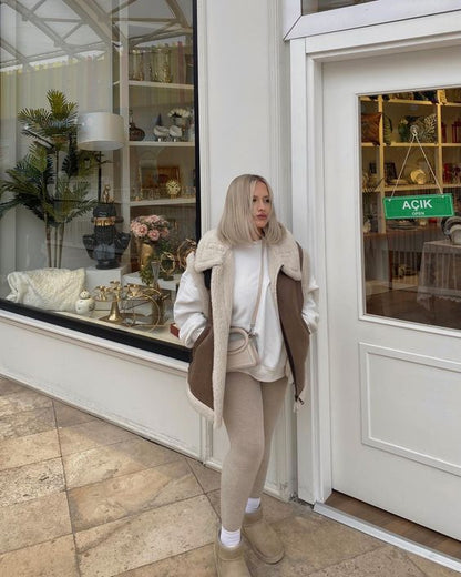 Gracefully Styled Jacket for Any Occasion