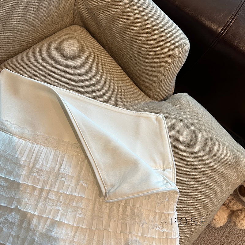 Sophisticated Garment with a Clean Classic Look