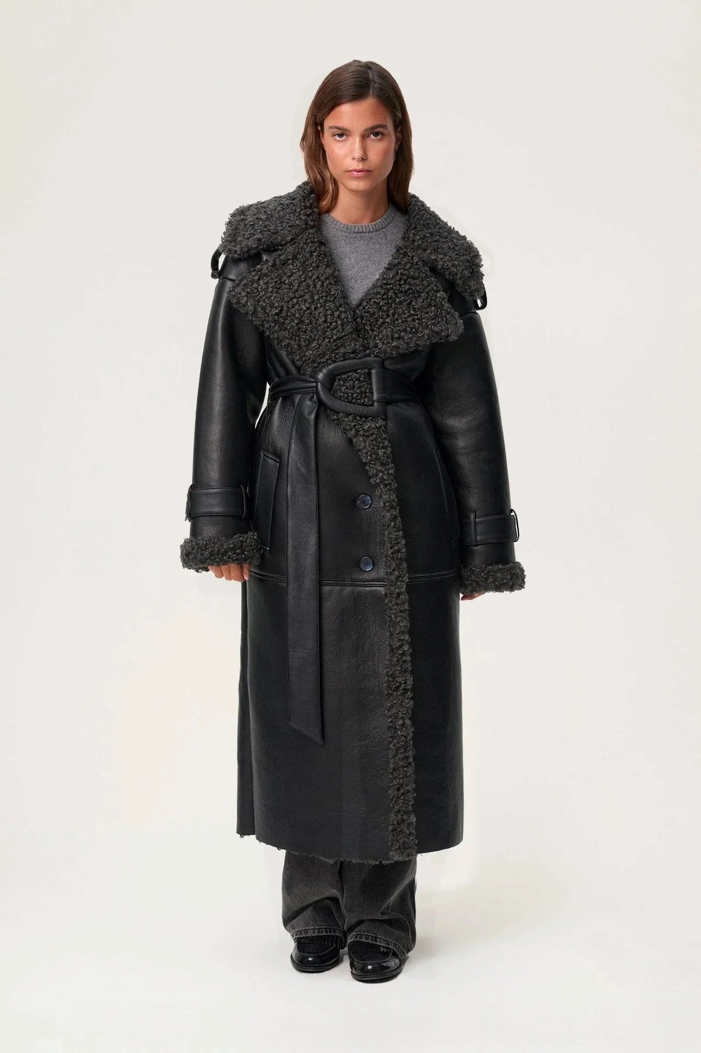 Polished Coat with an Effortless Classic Look