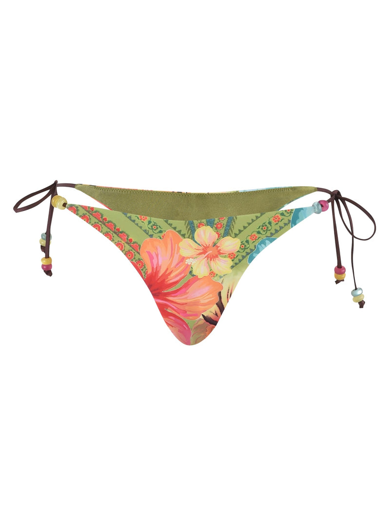 Classic Vintage Bikini with a Flattering Fit