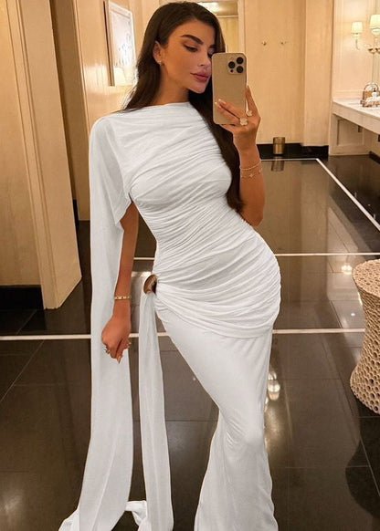 Gracefully Styled Garment for Any Occasion