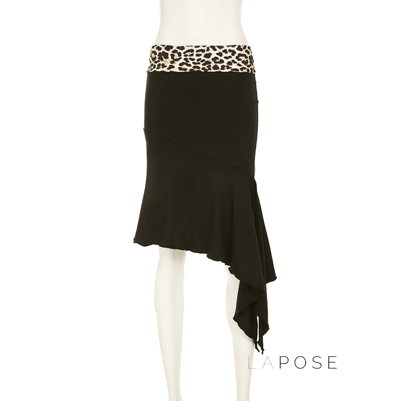Sophisticated Garment with a Clean Classic Look