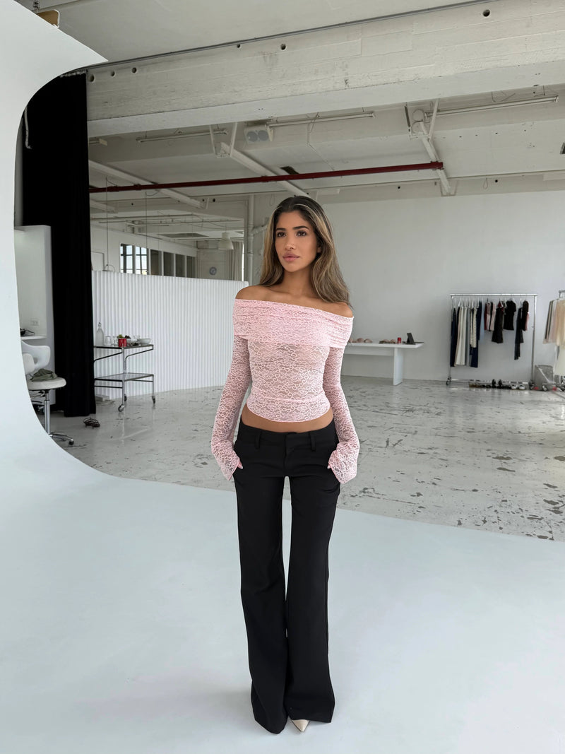 Gracefully Styled Garment for Any Occasion