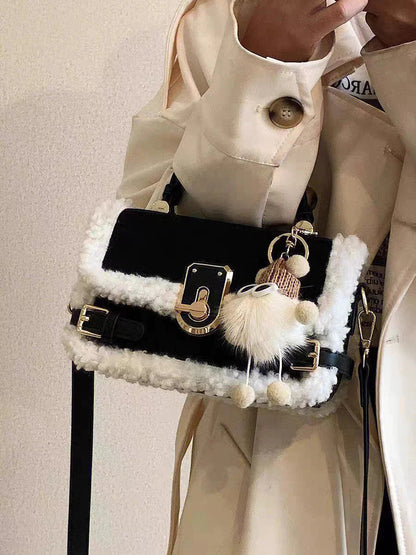 Classic Vintage & Enduringly Stylish Bag