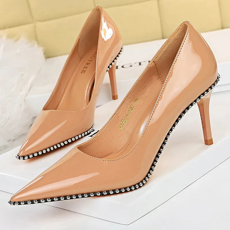 Gracefully Styled Heels for Any Occasion