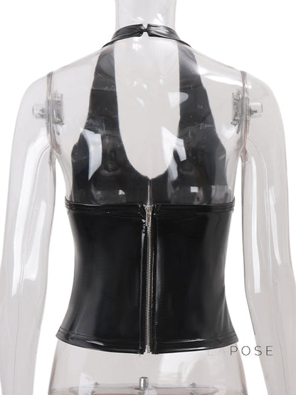 Well Tailored Top with a Graceful Silhouette