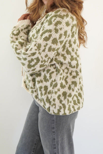 Elegantly Designed Cardigan