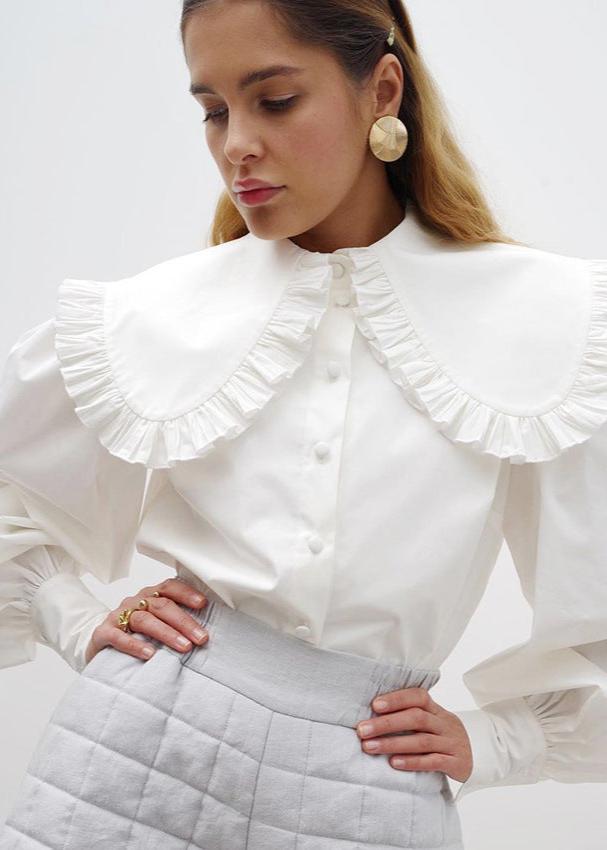 Gracefully Styled Blouse for Any Occasion