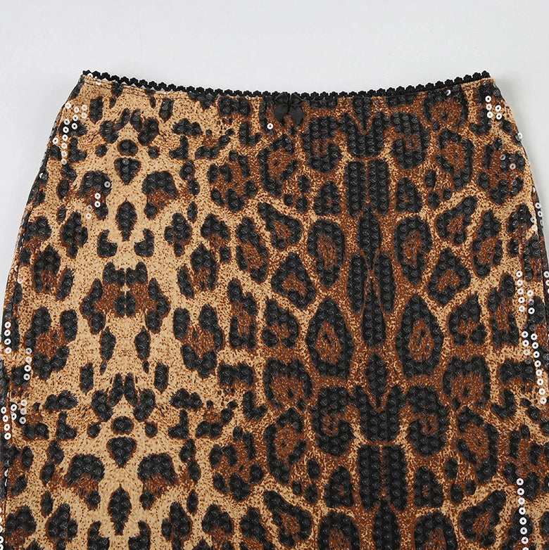 Well Tailored Garment with a Graceful Silhouette