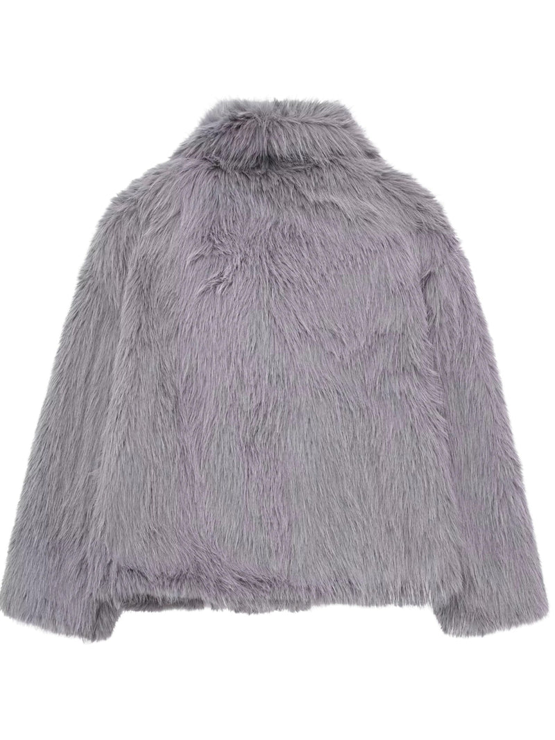 Beautifully Finished Coat in a Timeless Design