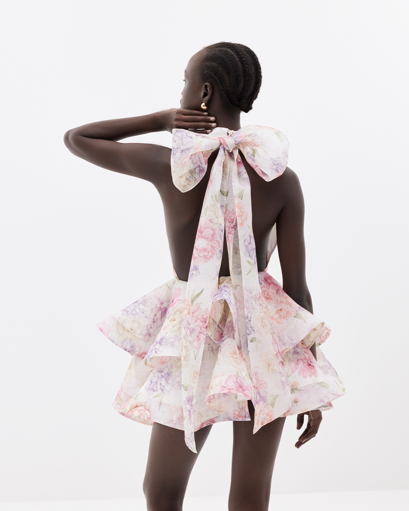 Beautifully Finished Garment in a Timeless Design