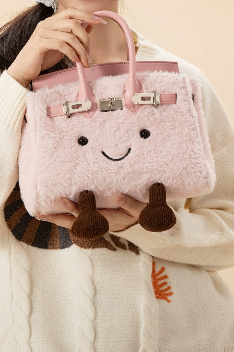 A Vintage Style Bag with Delicate Timeless Details