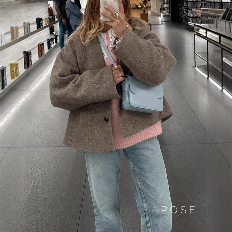 Gracefully Styled Coat for Any Occasion
