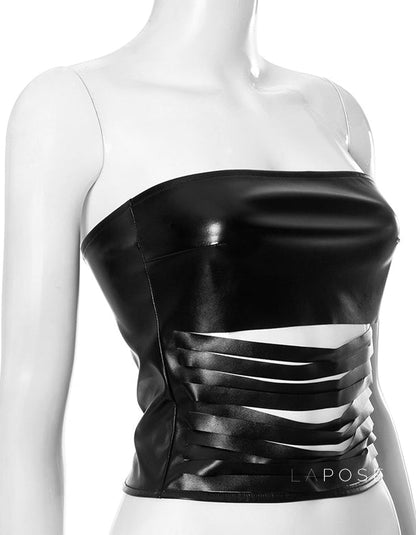 Well Tailored Top with a Graceful Silhouette