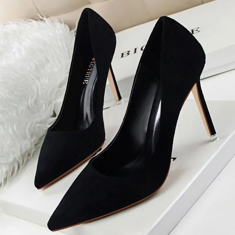 Gracefully Styled Shoes for Any Occasion