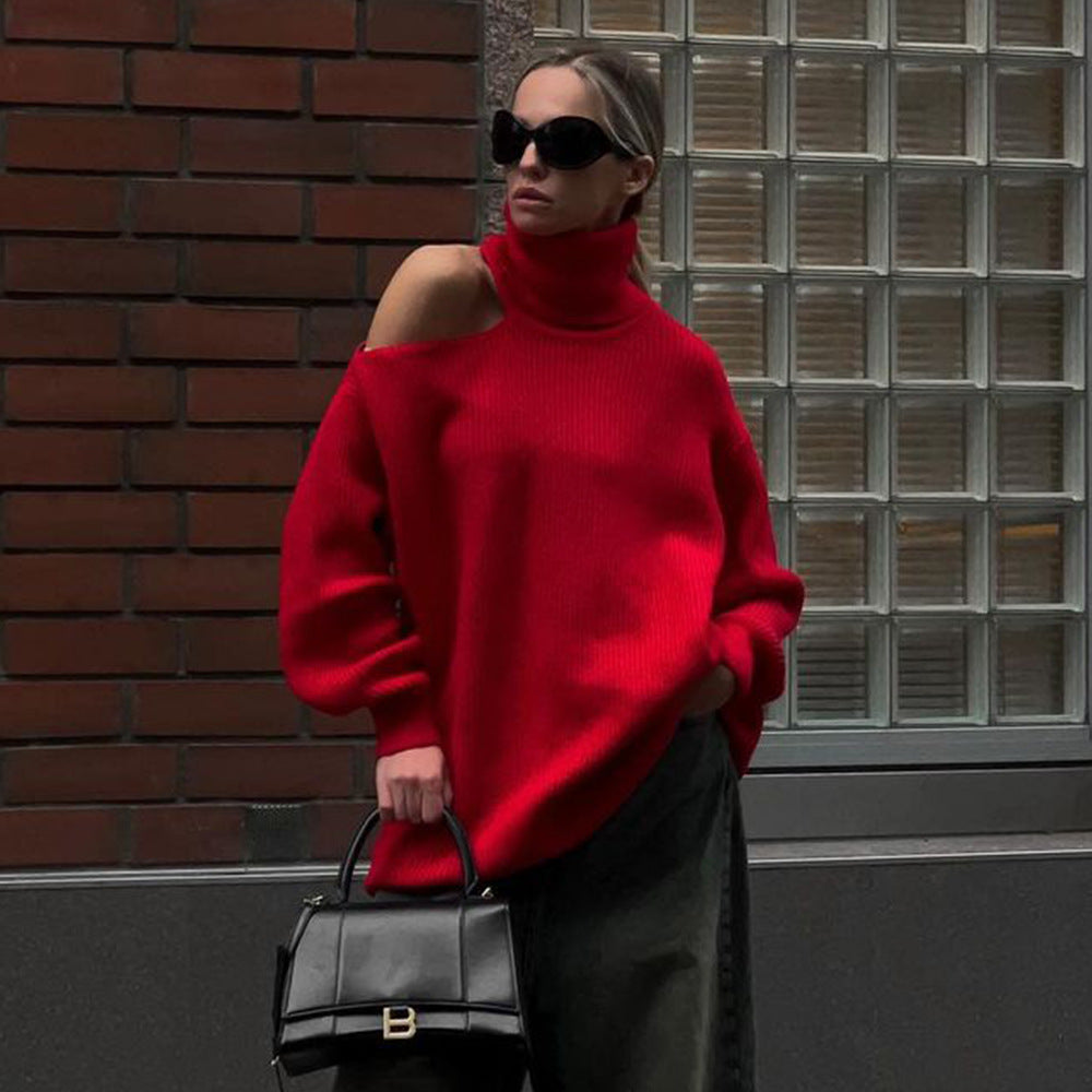 Well Tailored Sweater with a Graceful Silhouette