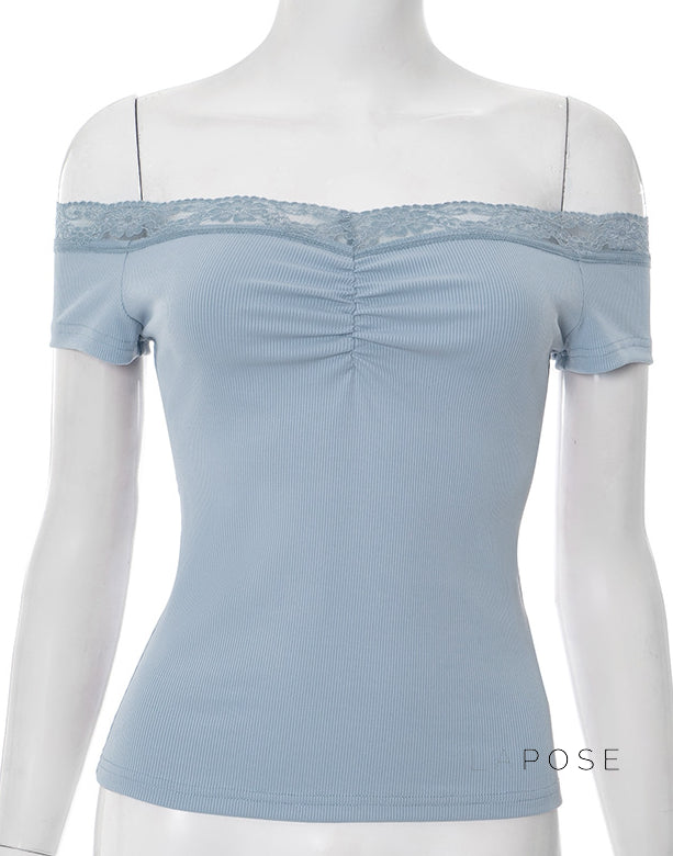 Beautifully Finished Top in a Timeless Design