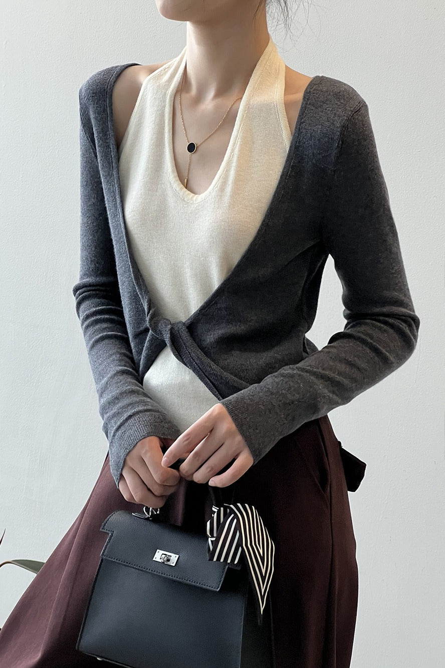 Sophisticated Garment with a Clean Classic Look