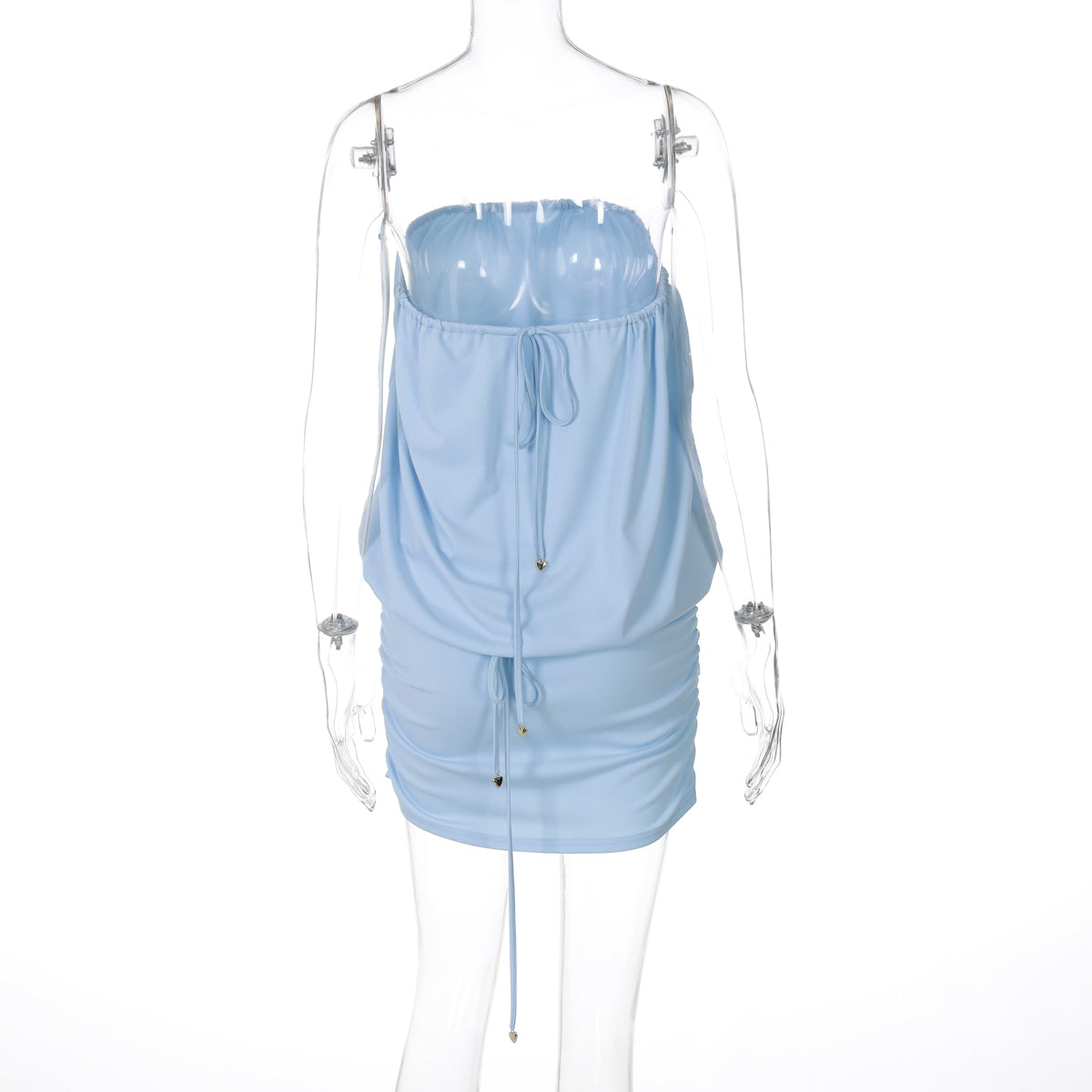 Well Tailored Garment with a Graceful Silhouette