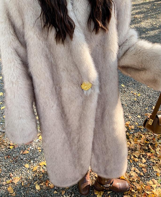 Classic Vintage & Enduringly Stylish Coat