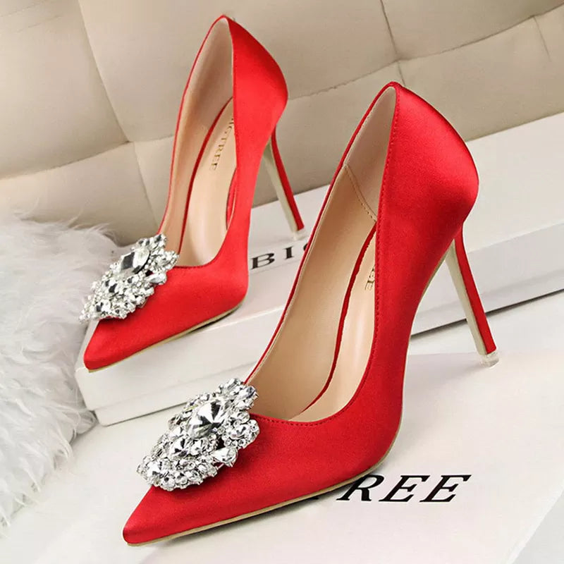Elegantly Styled Heels for Everyday Wear