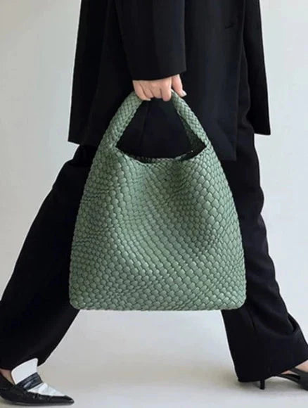 Beautifully Crafted Bag in a Classic Style