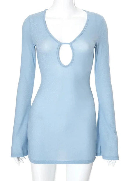 Well Tailored Dress with a Graceful Silhouette