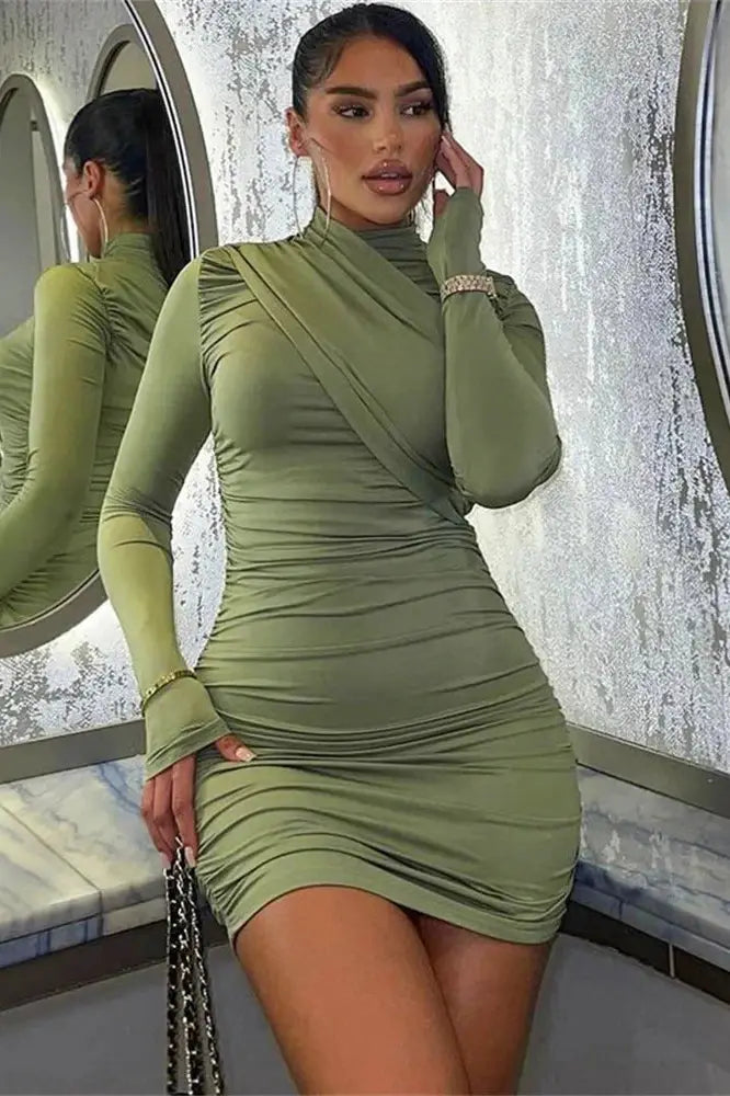 Sophisticated Dress with a Clean Classic Look