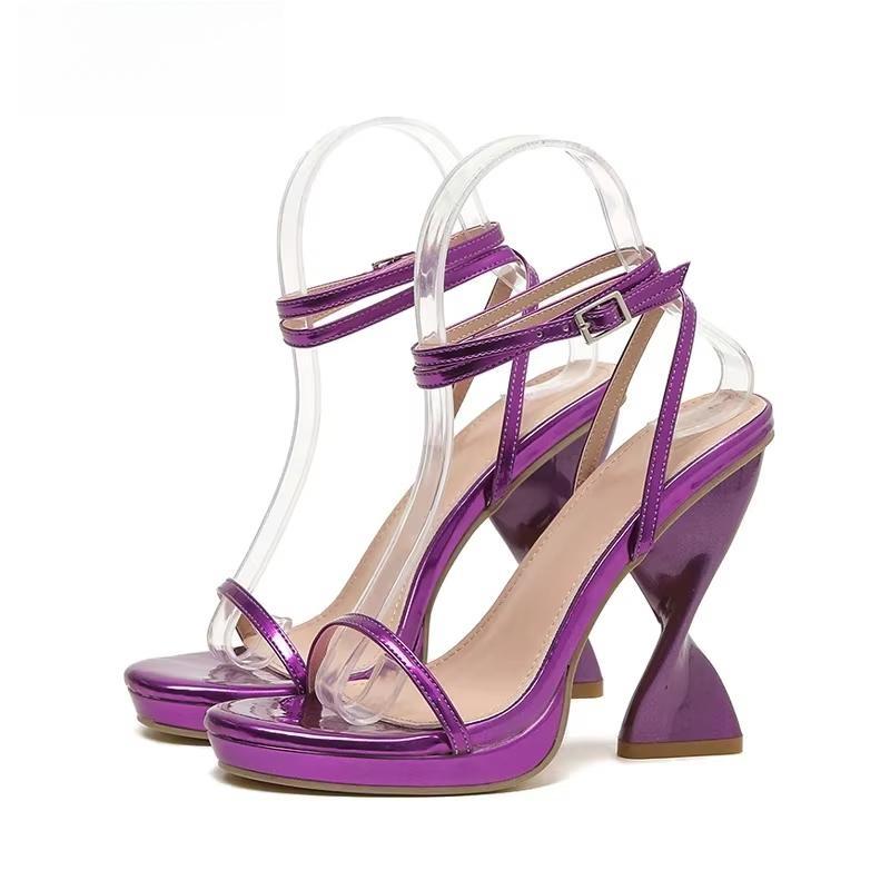 Elegantly Styled Heels for Everyday Wear