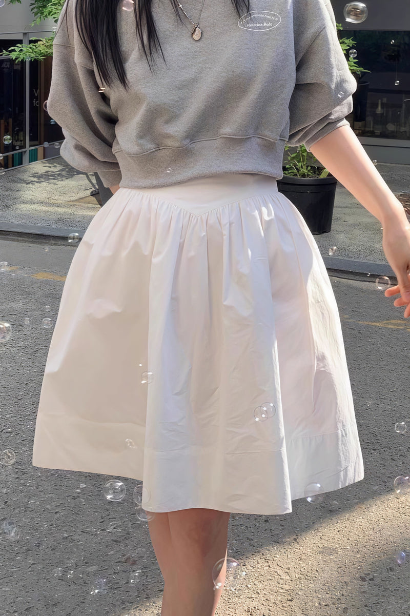 Gracefully Styled Garment for Any Occasion