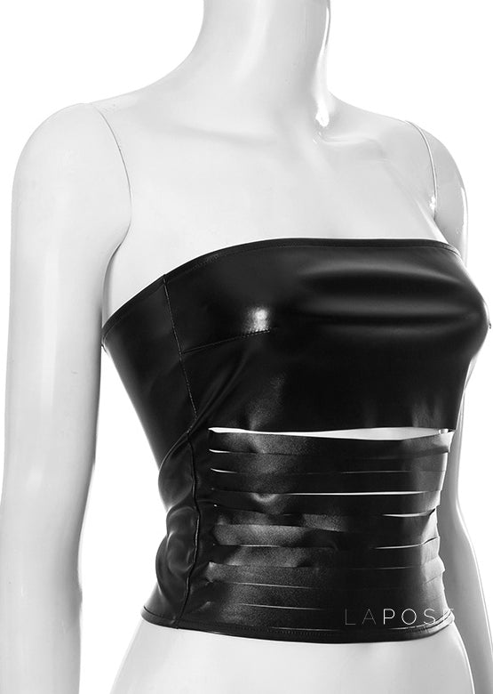 Well Tailored Top with a Graceful Silhouette