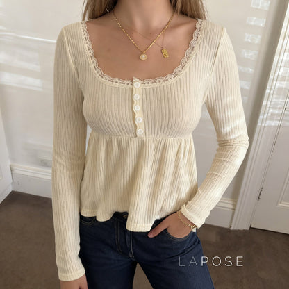 Polished Top with an Effortless Classic Look