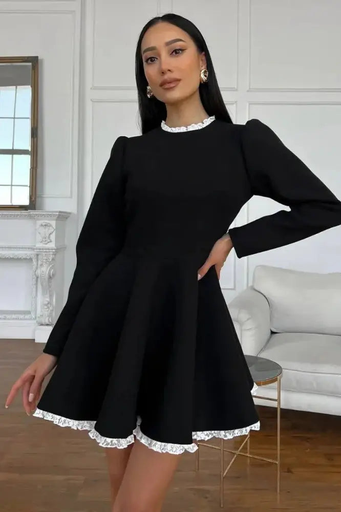 Gracefully Styled Dress for Any Occasion
