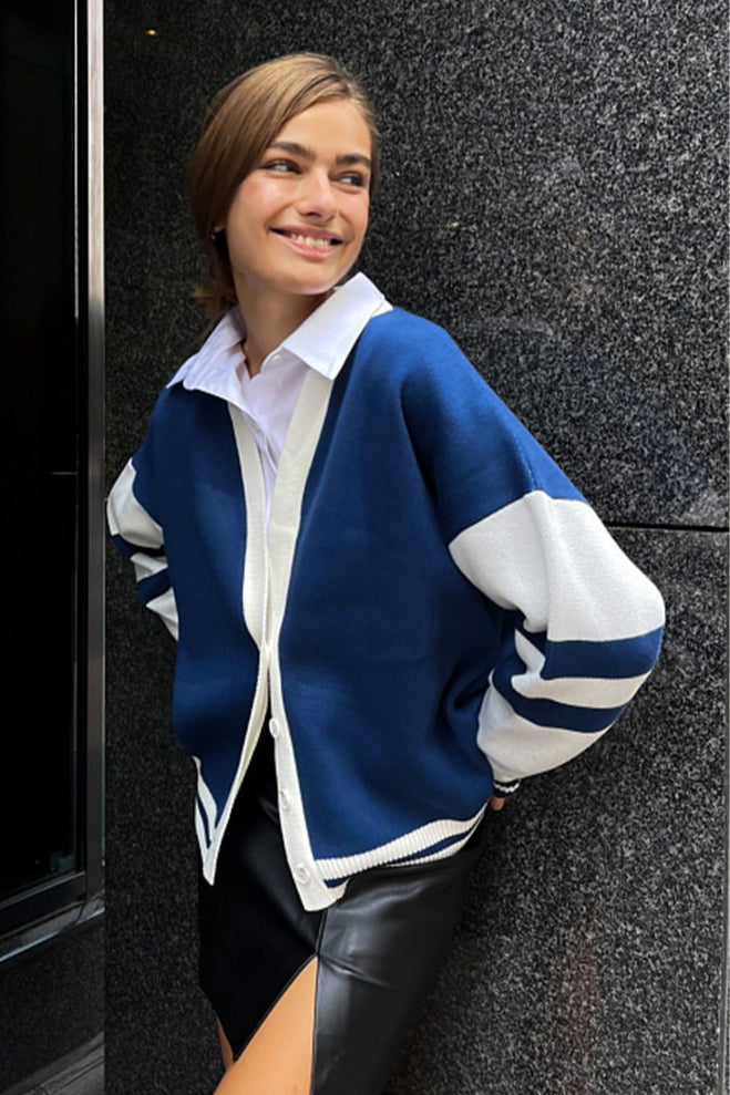Classic Vintage & Enduringly Stylish Cardigan