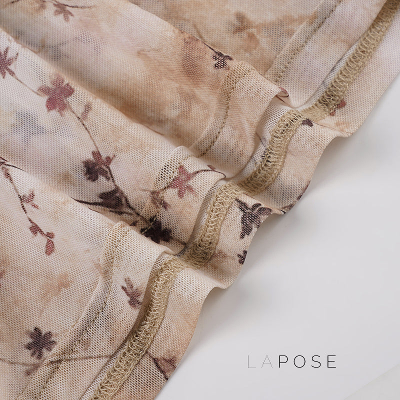 Effortlessly Elegant Top with a Timeless Design