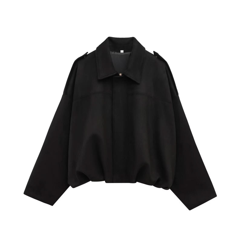 Well Tailored Jacket with a Graceful Silhouette
