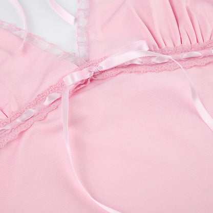 Well Tailored Top with a Graceful Silhouette