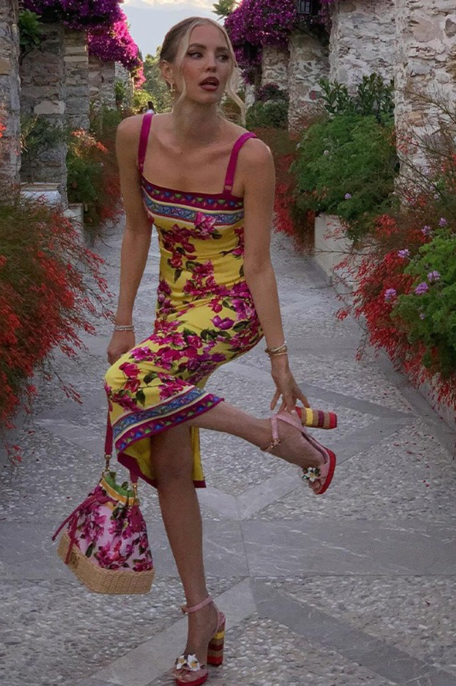 Classic Vintage & Enduringly Stylish Dress