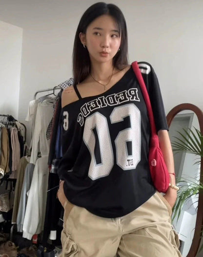 Effortlessly Elegant T-Shirt with a Timeless Design