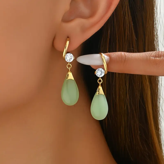 Green Waterdrop Gold Zirconia Earrings