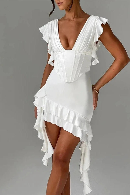 Beautifully Finished Dress in a Timeless Design