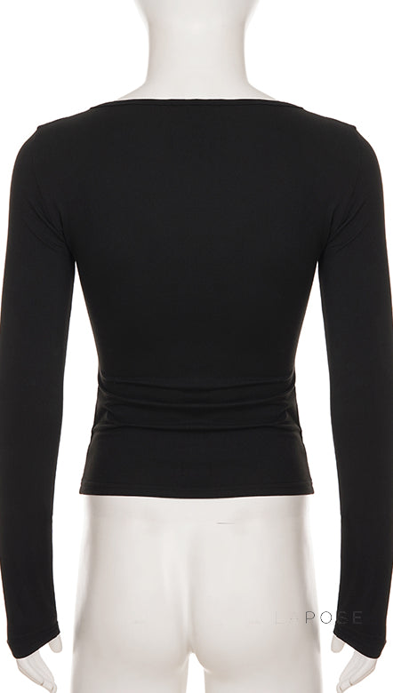 Effortlessly Elegant Top with a Timeless Design