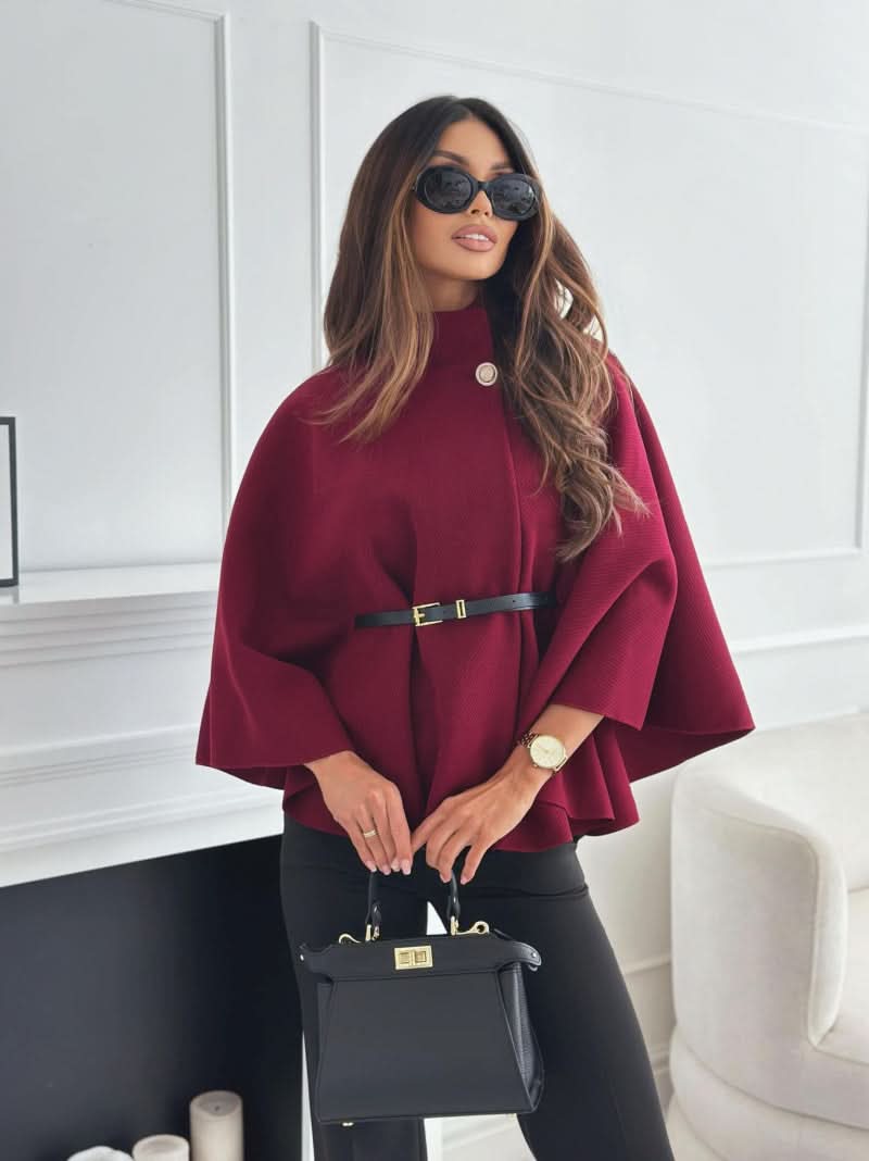 Well Tailored Jacket with a Graceful Silhouette