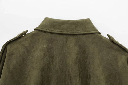 Well Tailored Jacket with a Graceful Silhouette
