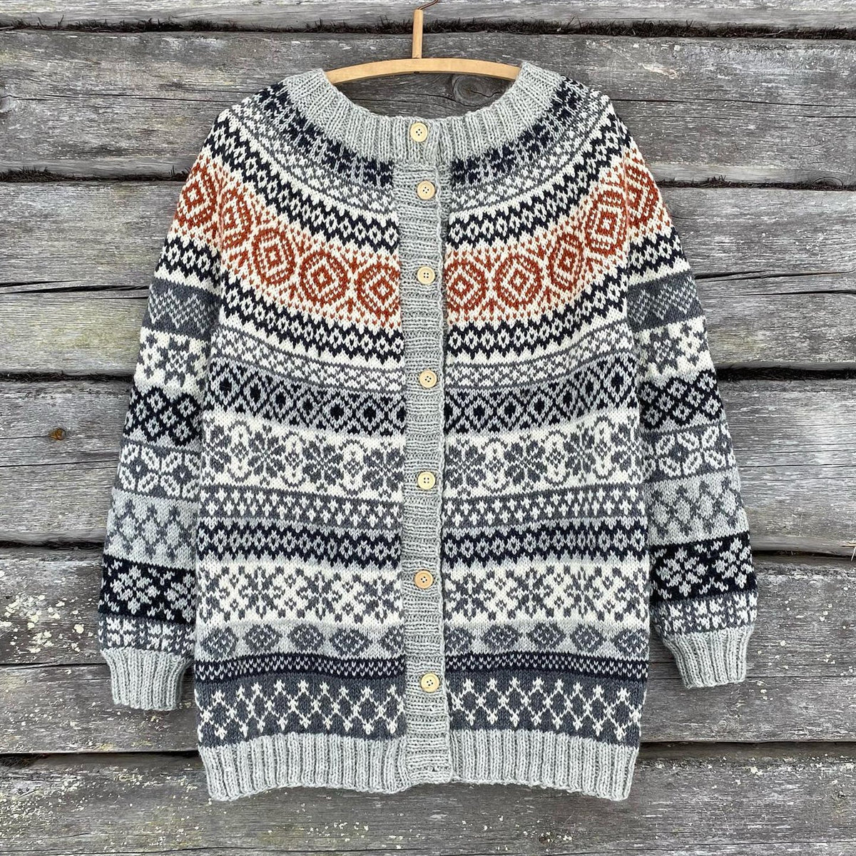Vintage Knit Icelandic Pattern Women's Sweater elevenforest