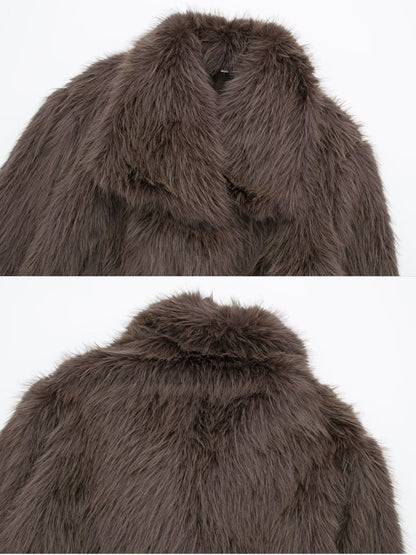 Effortlessly Elegant Jacket with a Timeless Design
