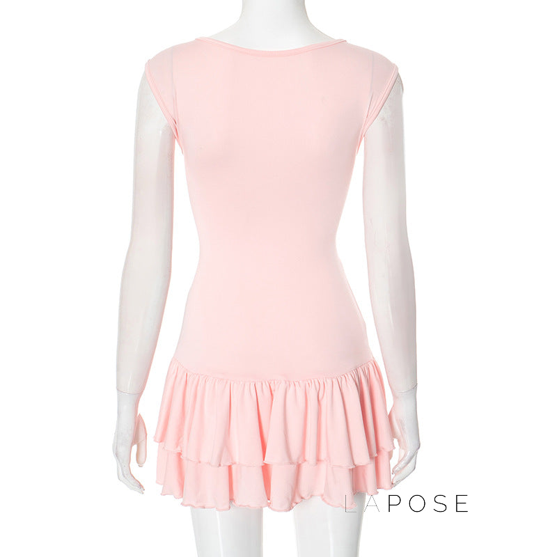 Gracefully Styled Dress for Any Occasion