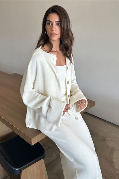 Beautifully Finished Cardigan in a Timeless Design